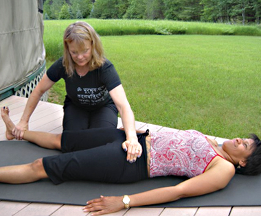 Jenny Otto yoga therapy lesson with Antoinette Furbert